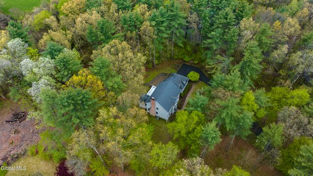 9 Rolling Brook Drive, Saratoga Springs, NY 12866