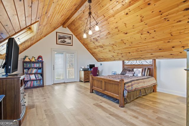 1343 McElroy Mountain Drive, Jasper, GA 30143