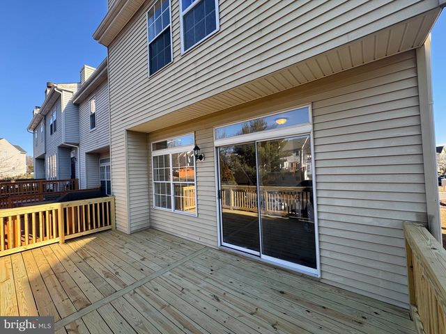 17306 ROCKY MOUNT LN, Dumfries, VA 22026