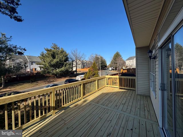 17306 ROCKY MOUNT LN, Dumfries, VA 22026