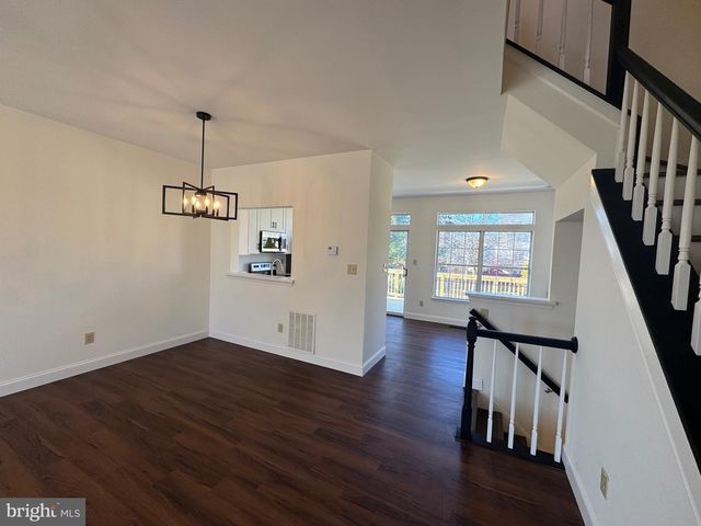 17306 ROCKY MOUNT LN, Dumfries, VA 22026