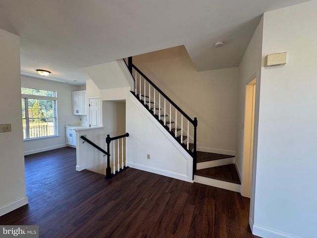 17306 ROCKY MOUNT LN, Dumfries, VA 22026