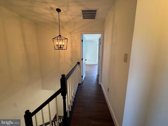 17306 ROCKY MOUNT LN, Dumfries, VA 22026