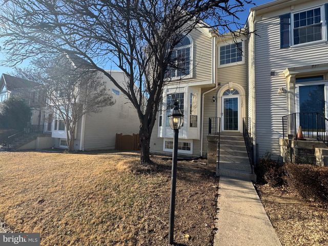 17306 ROCKY MOUNT LN, Dumfries, VA 22026