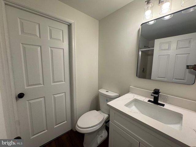 17306 ROCKY MOUNT LN, Dumfries, VA 22026