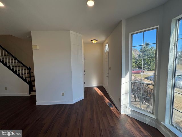 17306 ROCKY MOUNT LN, Dumfries, VA 22026