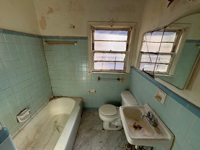 1168 Dolphin SW Drive, Atlanta, GA 30311