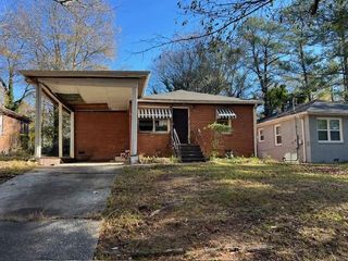 1168 Dolphin SW Drive, Atlanta, GA 30311