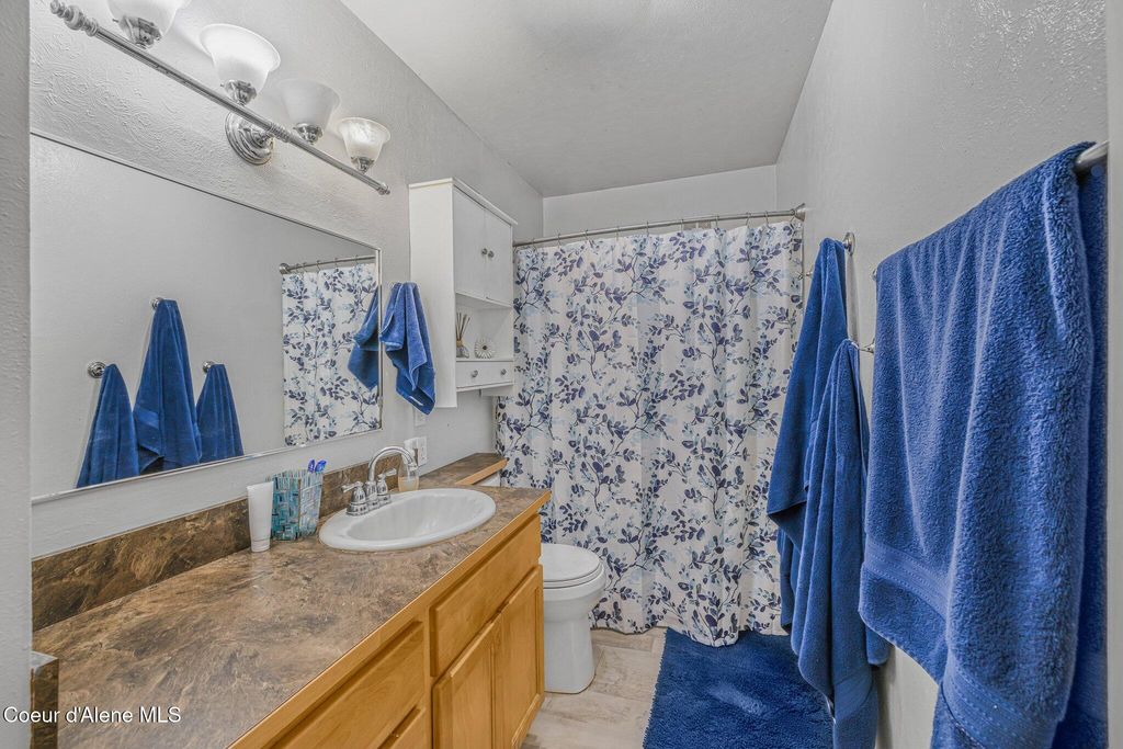 19459 W Riverview DR, Post Falls, ID 83854 photo 59