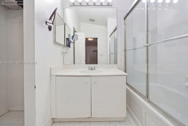 20839 NW 4th St, Pembroke Pines, FL 33029