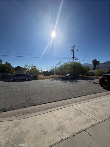 263 N Evans, Banning, CA 92220