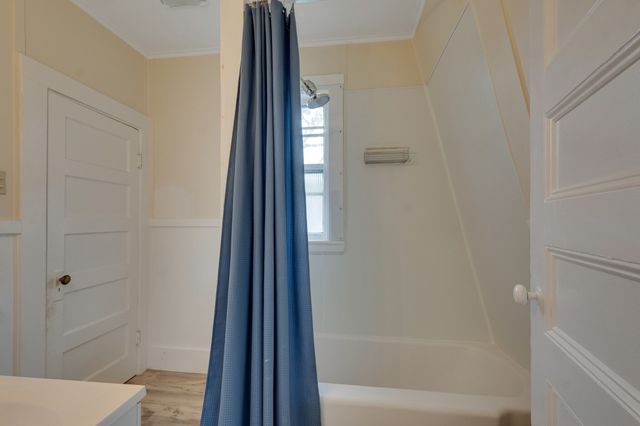 217 Lawrence St, Haverhill, MA 01830