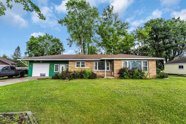 9017 360th AVENUE, Twin Lakes, WI 53181