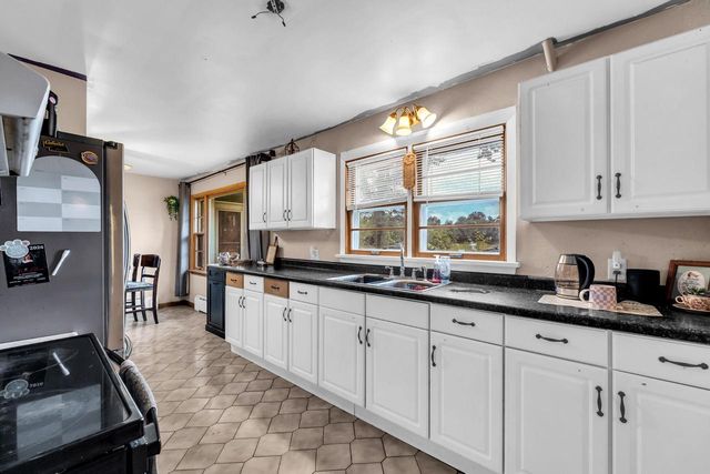 9017 360th AVENUE, Twin Lakes, WI 53181