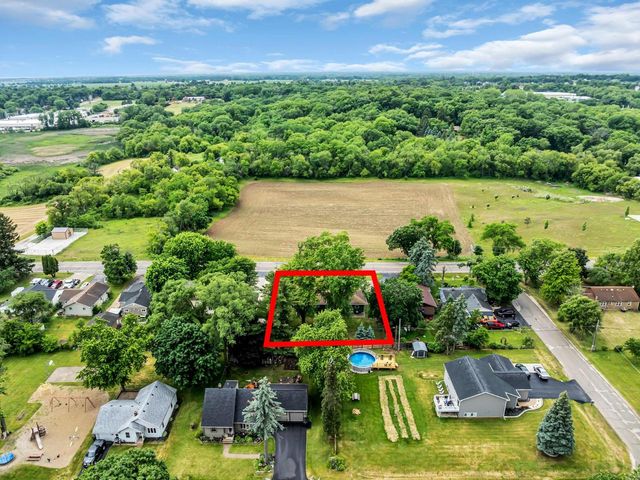 9017 360th AVENUE, Twin Lakes, WI 53181