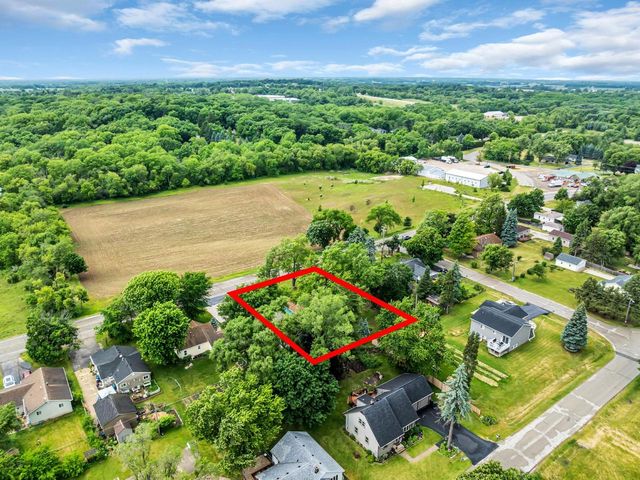 9017 360th AVENUE, Twin Lakes, WI 53181