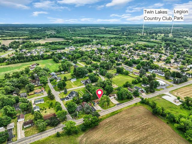 9017 360th AVENUE, Twin Lakes, WI 53181
