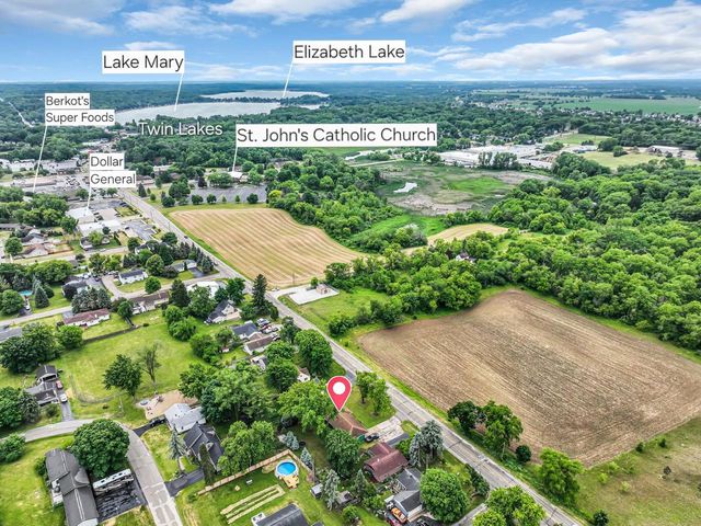 9017 360th AVENUE, Twin Lakes, WI 53181