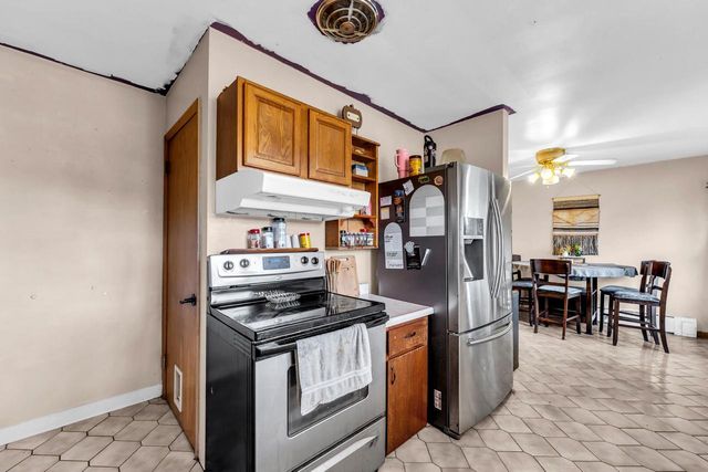9017 360th AVENUE, Twin Lakes, WI 53181