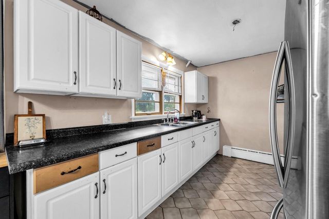 9017 360th AVENUE, Twin Lakes, WI 53181