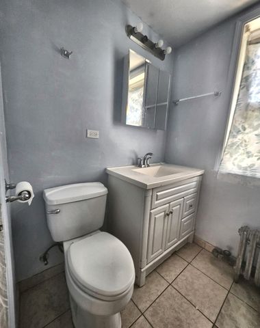 7841 S Loomis Boulevard, Chicago, IL 60620