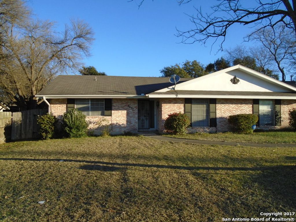 5637 Walzem, Windcrest, TX 78218