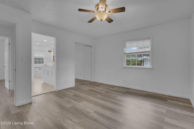 4408 Southridge Dr, Louisville, KY 40272