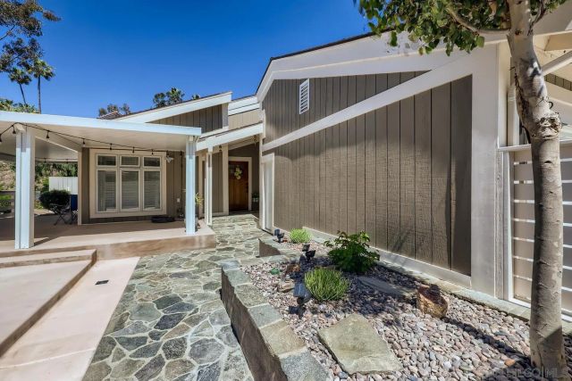 10808 Valiente Court, San Diego, CA 92124