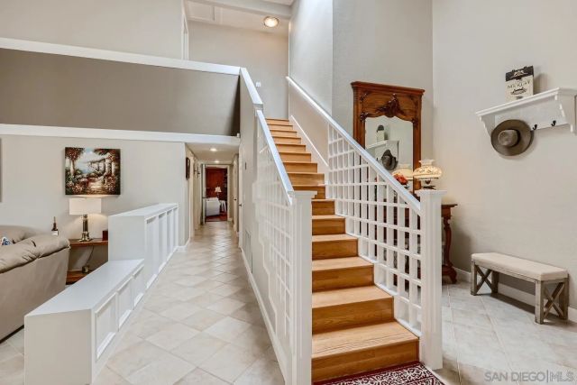 10808 Valiente Court, San Diego, CA 92124