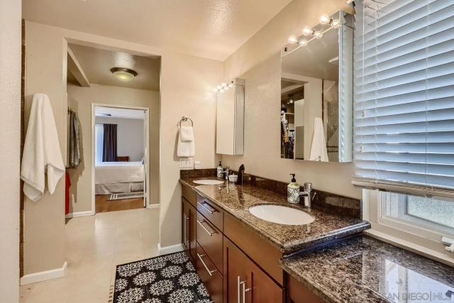 10808 Valiente Court, San Diego, CA 92124