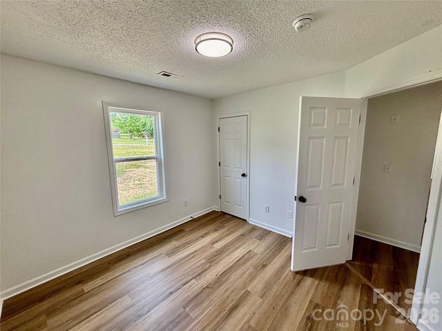 1002 Crescent Way, Wingate, NC 28174