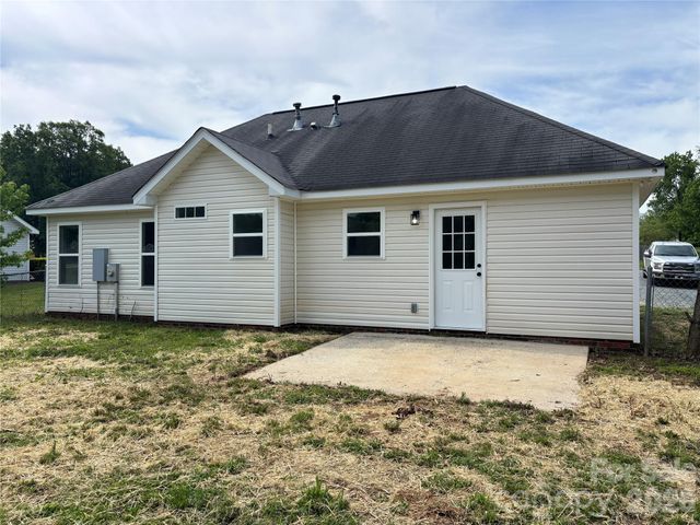 1002 Crescent Way, Wingate, NC 28174