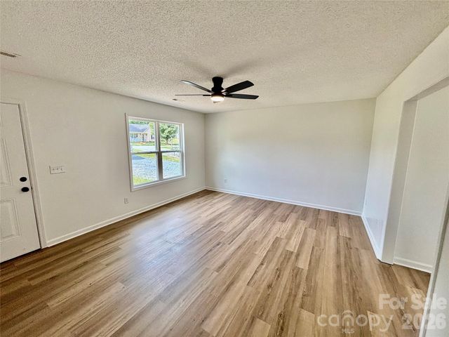 1002 Crescent Way, Wingate, NC 28174