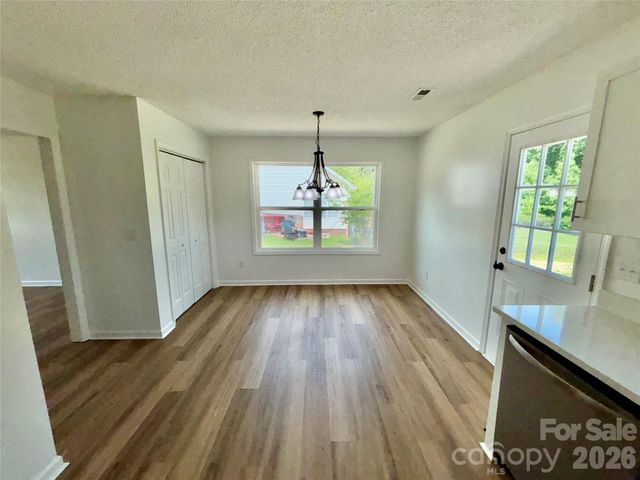1002 Crescent Way, Wingate, NC 28174