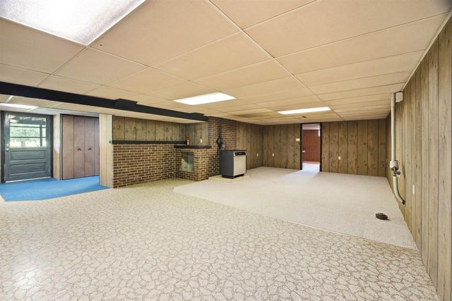 1102 S RIDGE LANE, Appleton, WI 54914