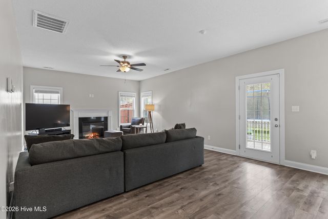 222 Wood House Drive, Jacksonville, NC 28546