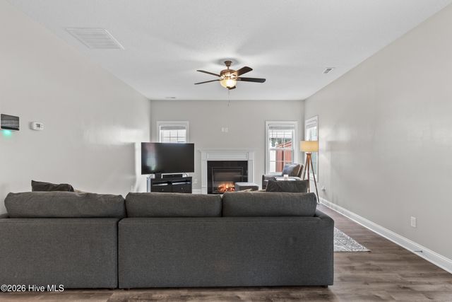 222 Wood House Drive, Jacksonville, NC 28546