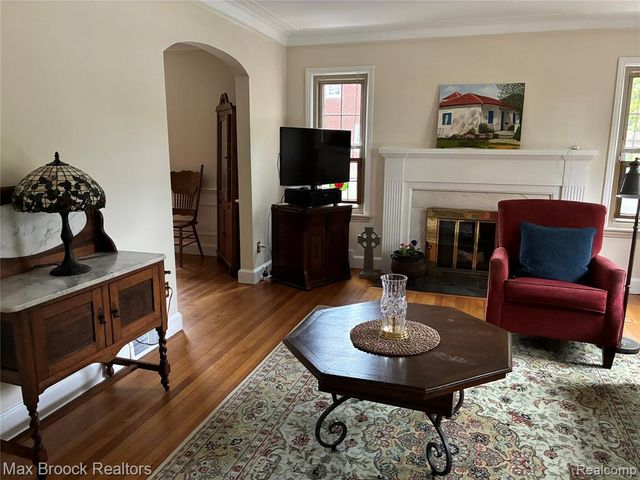 17427 Quincy Street, Detroit, MI 48221