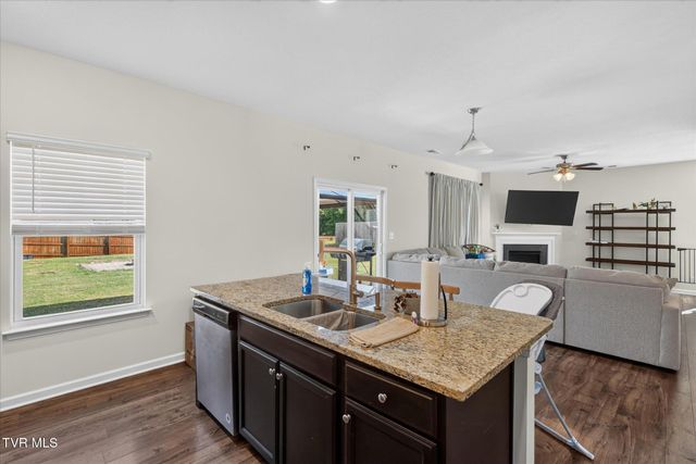 6822 Wildlife Circle, Piney Flats, TN 37686