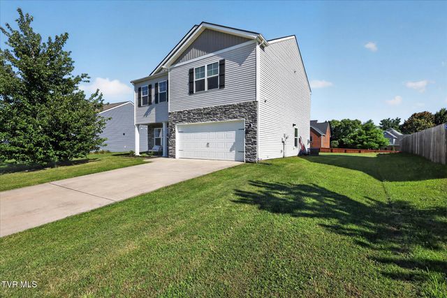 6822 Wildlife Circle, Piney Flats, TN 37686