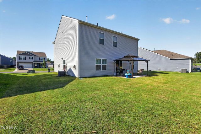 6822 Wildlife Circle, Piney Flats, TN 37686