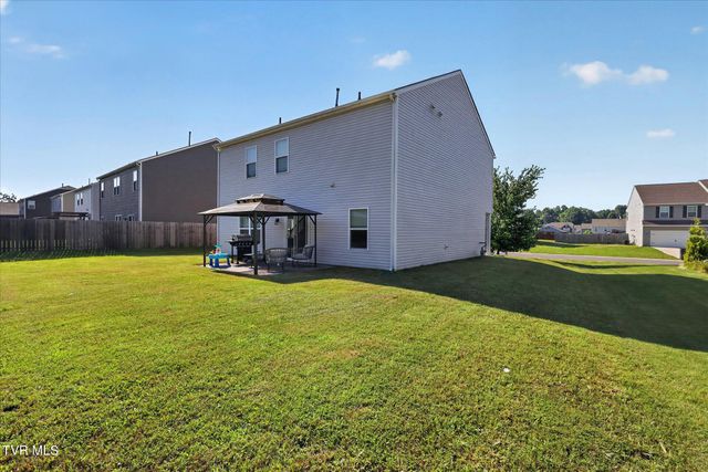 6822 Wildlife Circle, Piney Flats, TN 37686