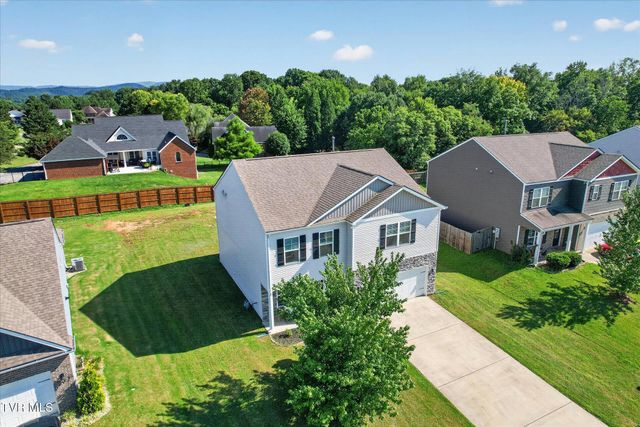 6822 Wildlife Circle, Piney Flats, TN 37686