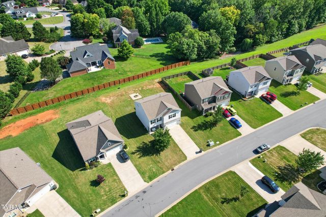 6822 Wildlife Circle, Piney Flats, TN 37686