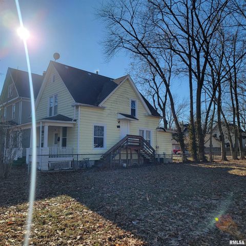 615 S English Avenue, Springfield, IL 62704