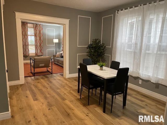 615 S English Avenue, Springfield, IL 62704