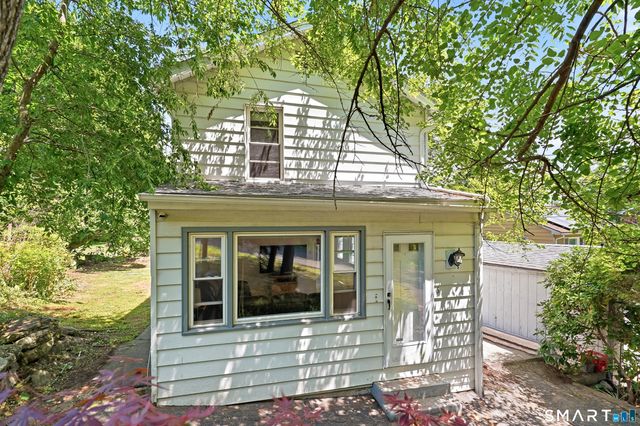 6 Beech Street, Ansonia, CT 06401