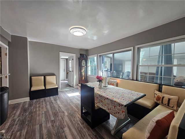 226 Maple AVE, Newport News, VA 23607