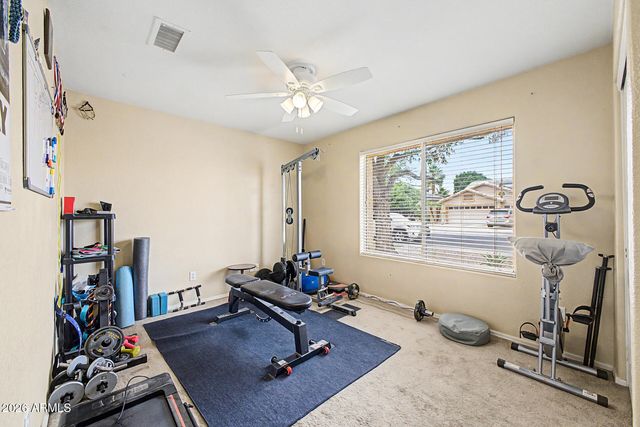 8401 W LAUREL Lane, Peoria, AZ 85345