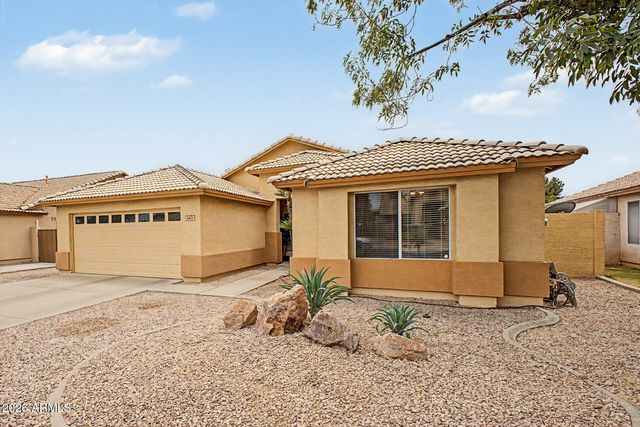8401 W LAUREL Lane, Peoria, AZ 85345